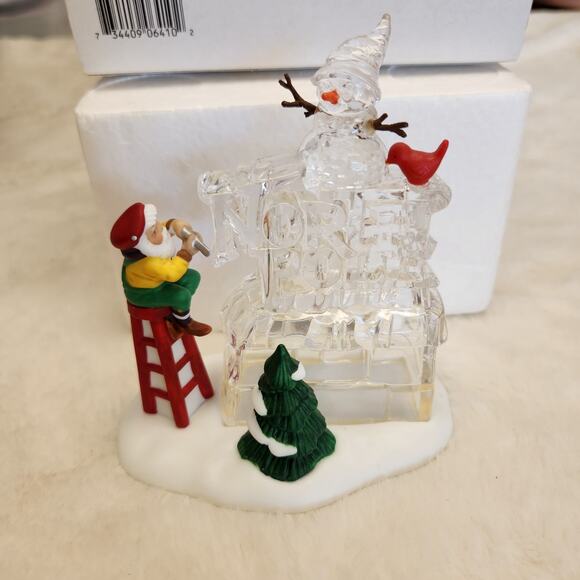 Dept 56 Heritage Village A Busy Elf North Pole Sign Ice Sculpture #56366 - Picture 1 of 9